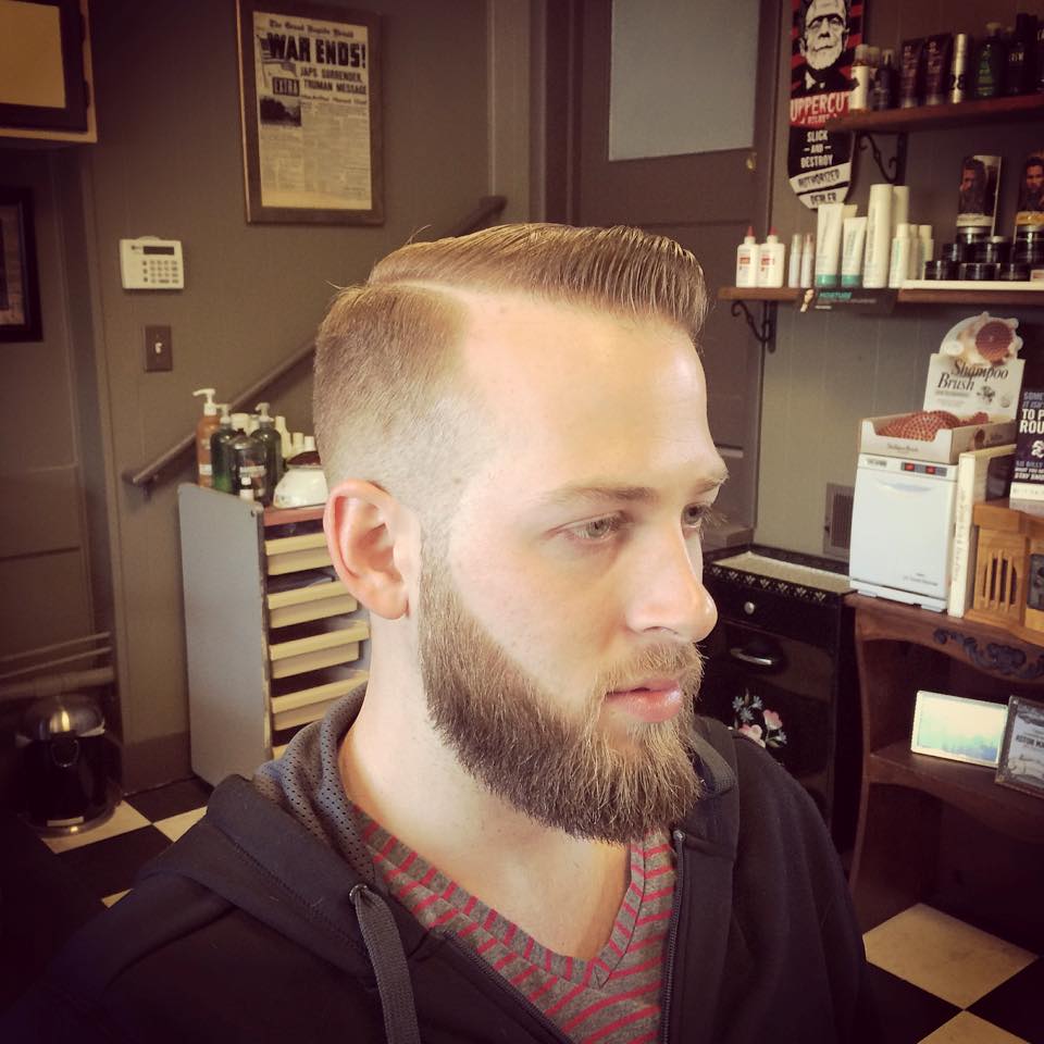 Uppercut Deluxe Pomade | Hair and beard styles, Haircuts for men, Mens  hairstyles
